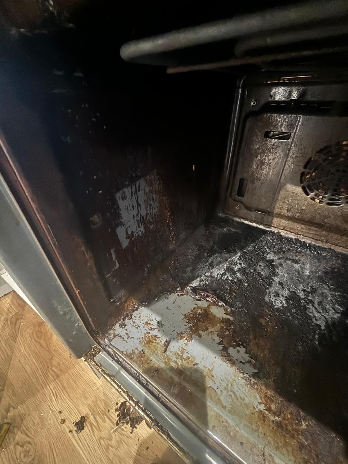 Oven before professional cleaning